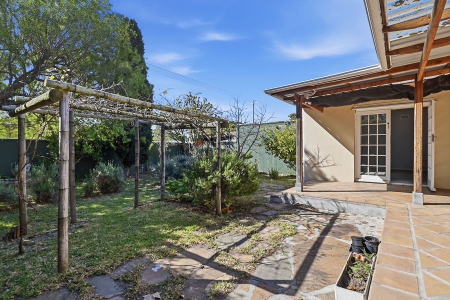 3 Bedroom Property for Sale in Harfield Village Western Cape